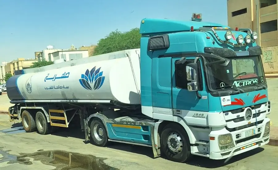 وايت مياه بالرياض بأحجام مختلفة 6 و18 و19 و20 طن